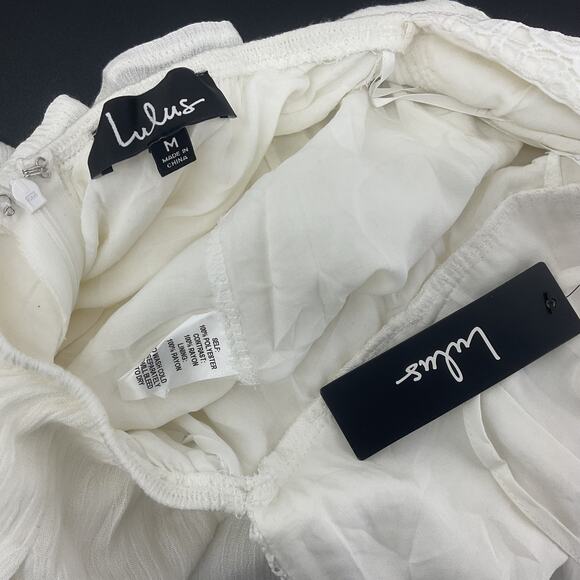 Lulus White Ivory Lacy Mini Romper Women’s Size Medium Polyester NWT - Picture 3 of 4
